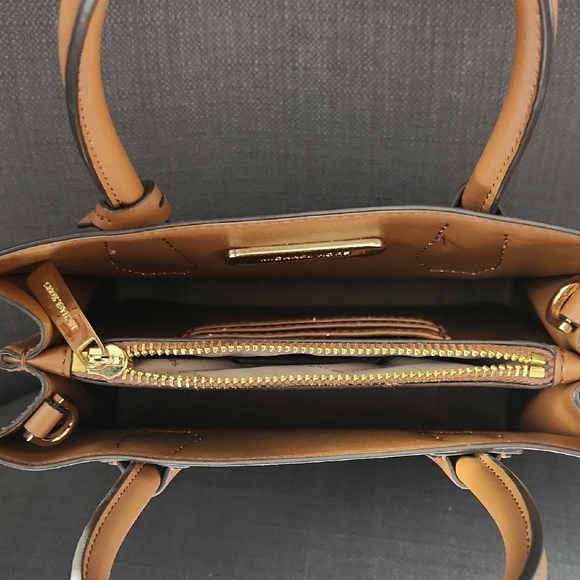 Michael Kors Tan Leather Tote Bag (Small) - Picture 4 of 5